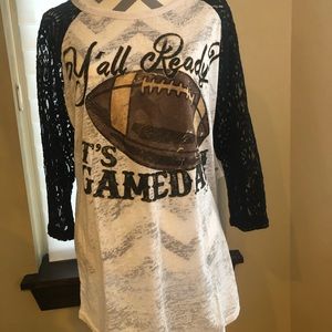 Southern Grace 3/4 Lace Sleeve Gameday Teeshirt